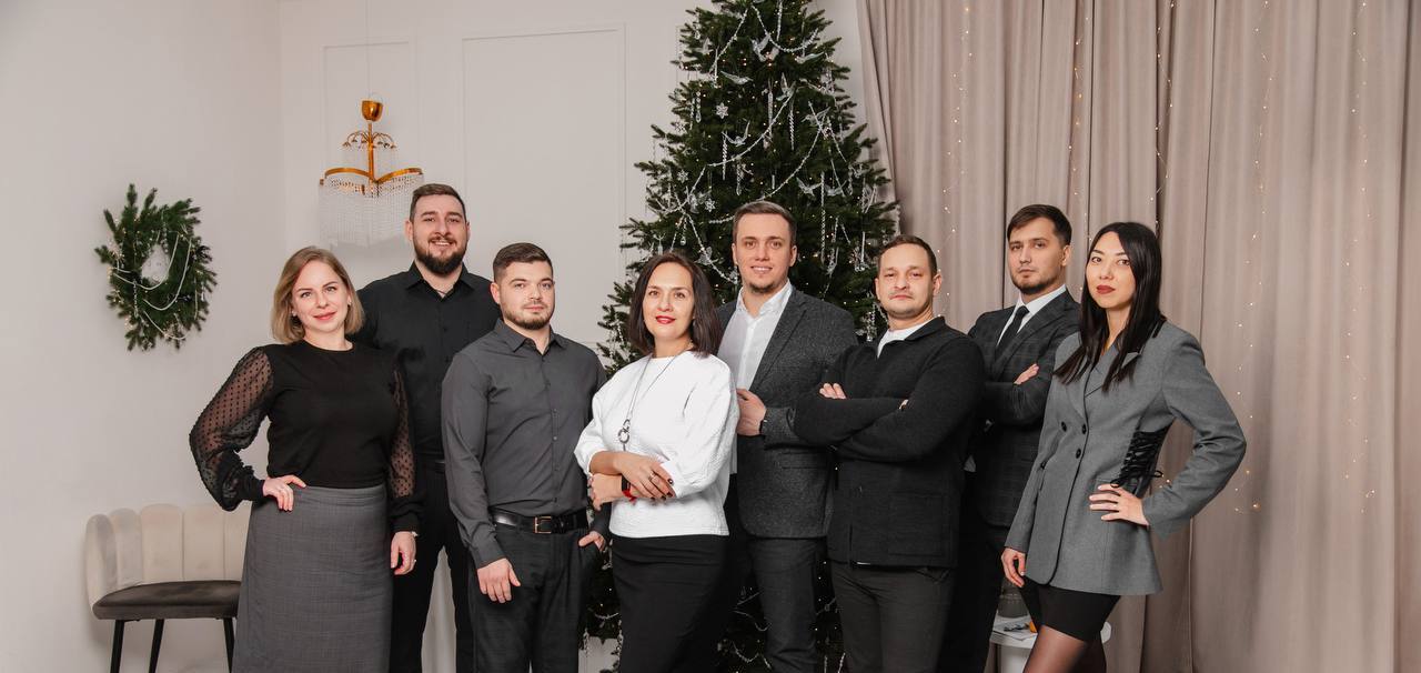 С Новым годом! С Новым годом!