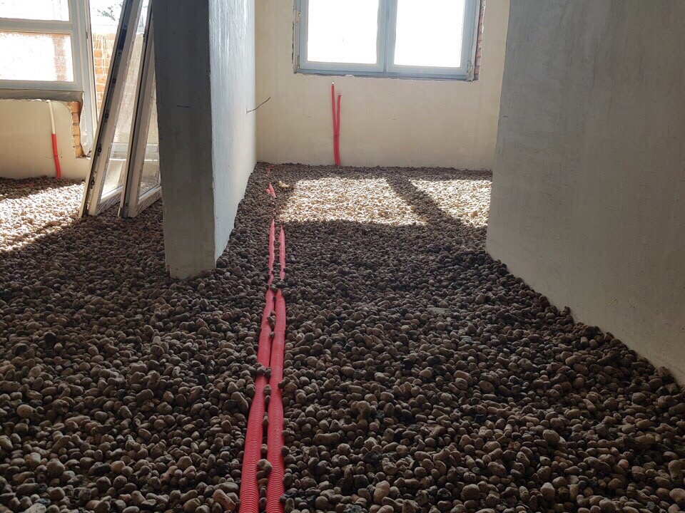 Стяжка пола в доме «Азбука»  Стяжка пола в доме «Азбука»